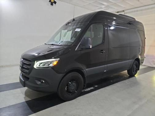 2024 Mercedes-Benz Sprinter 2500 Standard Roof
