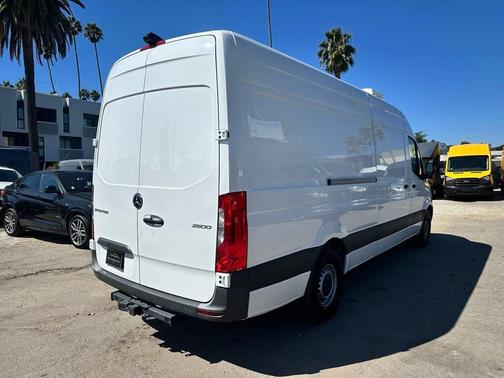 2023 Mercedes-Benz Sprinter 2500 High Roof