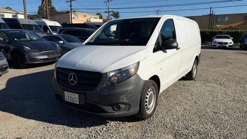 2017 Mercedes-Benz Metris Base