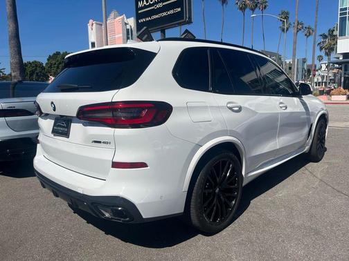 Alpine White 2023 BMW X5 sDrive40i