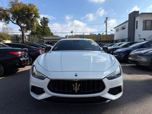 2022 Maserati Ghibli Modena
