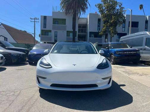 2023 Tesla Model 3 Standard Range