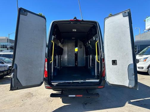 2019 Mercedes-Benz Sprinter 2500