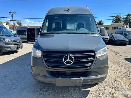 2019 Mercedes-Benz Sprinter 2500