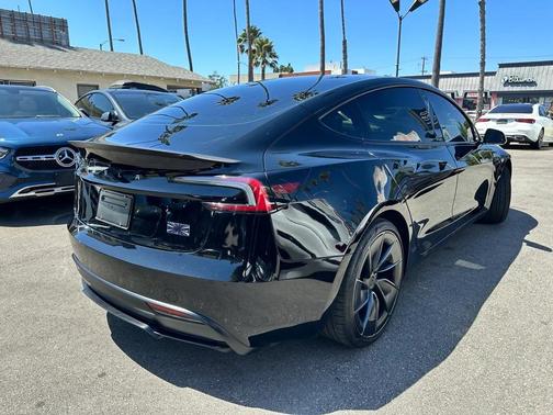 2024 Tesla Model 3 Performance