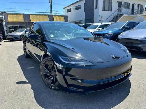 2024 Tesla Model 3 Performance