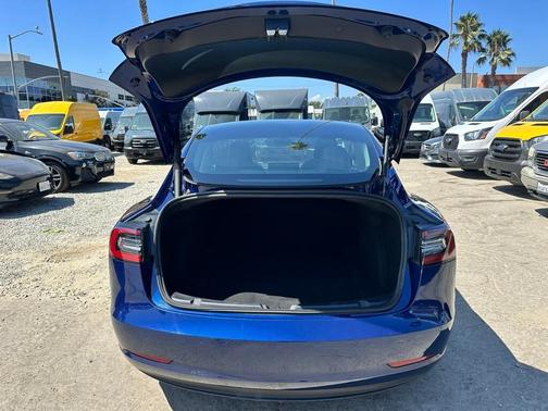 2022 Tesla Model 3 Standard Range