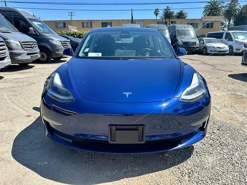 2022 Tesla Model 3 Standard Range