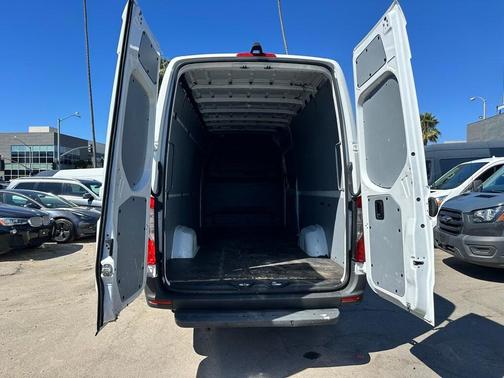 2023 Mercedes-Benz Sprinter 2500 High Roof