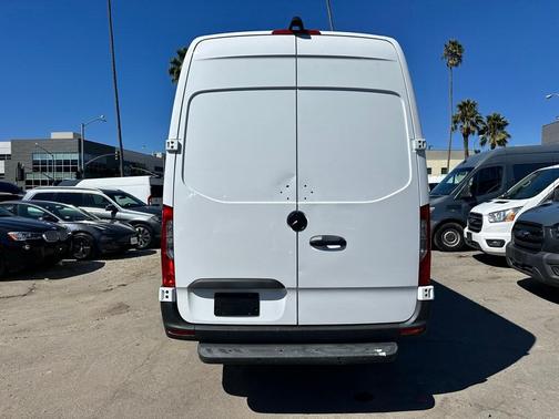 2023 Mercedes-Benz Sprinter 2500 High Roof