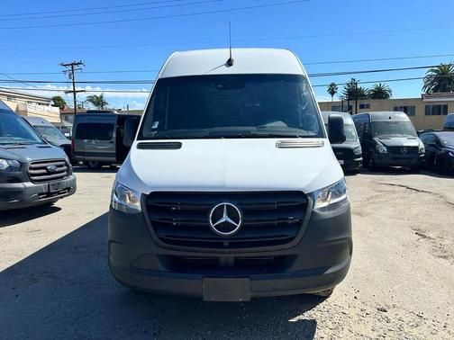 2023 Mercedes-Benz Sprinter 2500 High Roof