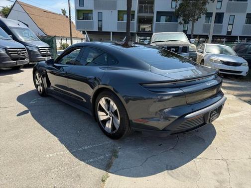 2022 Porsche Taycan 4S