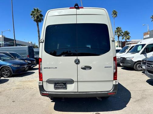 2021 Mercedes-Benz Sprinter 2500 Standard Roof