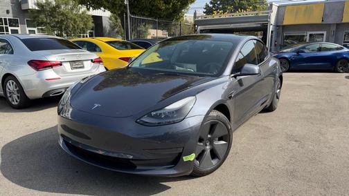 2023 Tesla Model 3 Standard Range