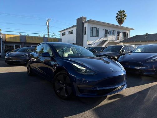 2023 Tesla Model 3 Standard Range