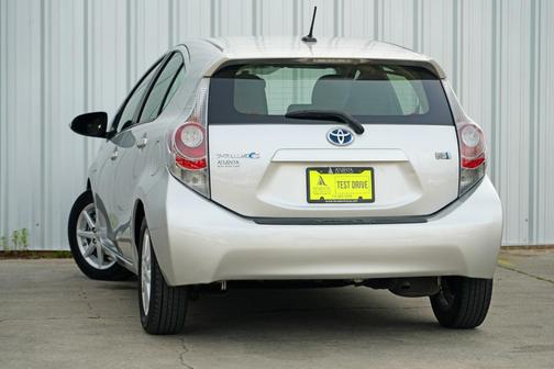 2014 Toyota Prius c Four