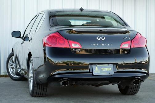 2013 INFINITI G37x Base