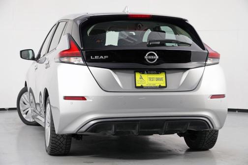 2025 Nissan Leaf S
