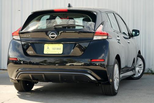 2024 Nissan Leaf S