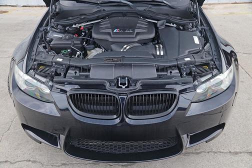 2011 BMW M3 Base (M6)