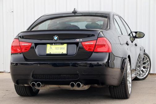2011 BMW M3 Base (M6)