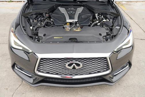 2017 INFINITI Q60 3.0T Sport