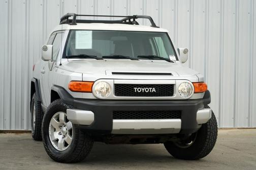 2008 Toyota FJ Cruiser Base (Retail Orders Only) (A5)