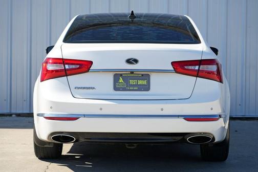 2014 Kia Cadenza Premium