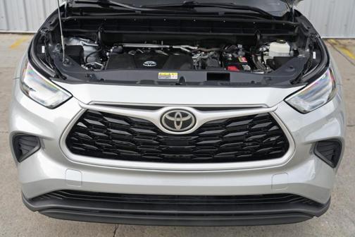 2021 Toyota Highlander L