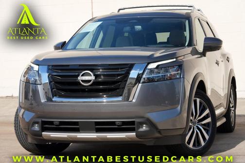 Gun Metallic 2022 Nissan Pathfinder Platinum