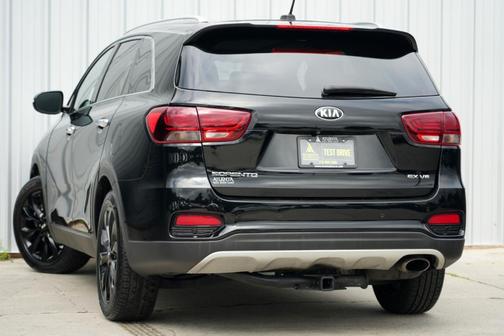 2020 Kia Sorento EX V6