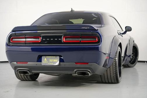 2016 Dodge Challenger SRT 392