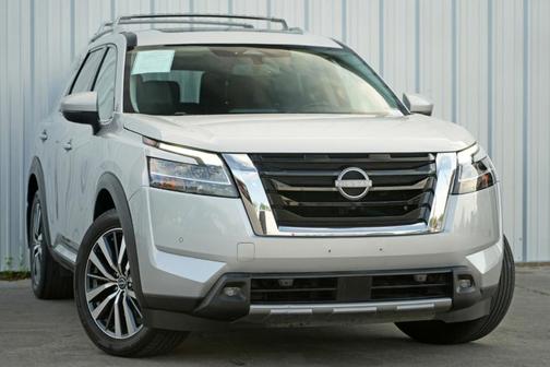 2022 Nissan Pathfinder Platinum