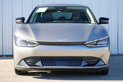 2022 Kia EV6 Wind