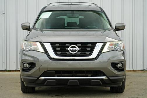 2018 Nissan Pathfinder SV