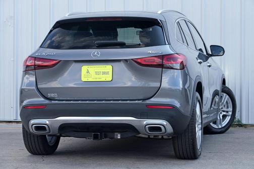 2021 Mercedes-Benz GLA 250 Base 4MATIC