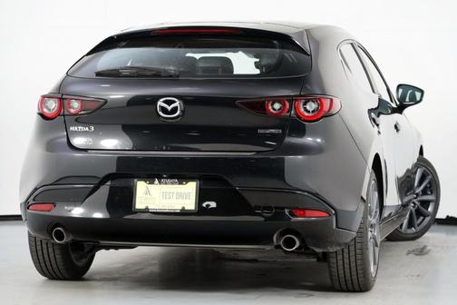 2022 Mazda Mazda3 FWD w/Preferred Package