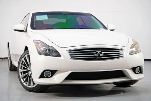 2011 INFINITI G37 Base