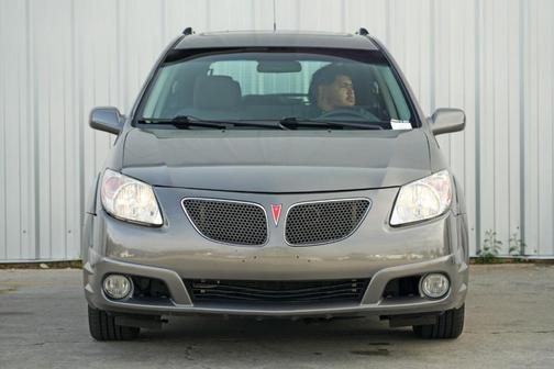 2005 Pontiac Vibe Base