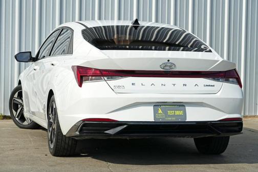 2021 Hyundai ELANTRA Limited