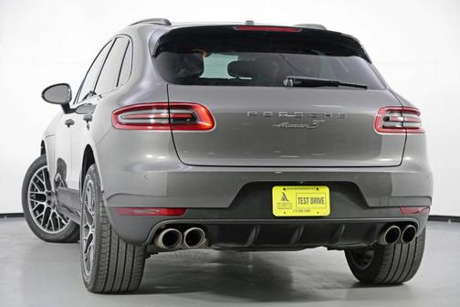 2015 Porsche Macan S