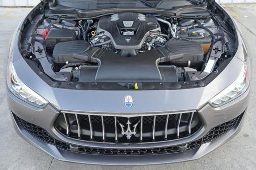 2019 Maserati Ghibli Base