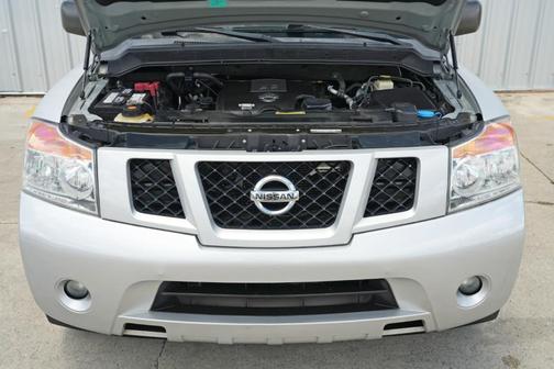 2014 Nissan Armada SV