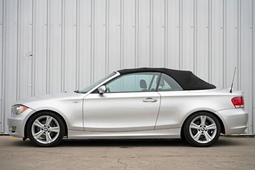 2009 BMW 128 i