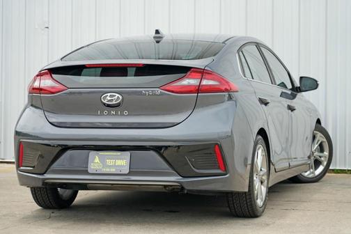 2018 Hyundai IONIQ Hybrid Limited