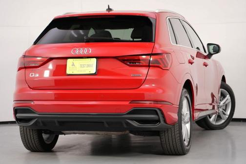 2023 Audi Q3 45 S line Premium
