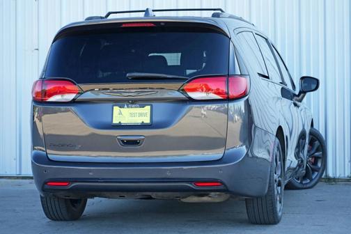 2019 Chrysler Pacifica Touring-L Plus