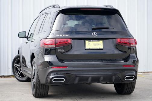 2023 Mercedes-Benz GLB 250 Base