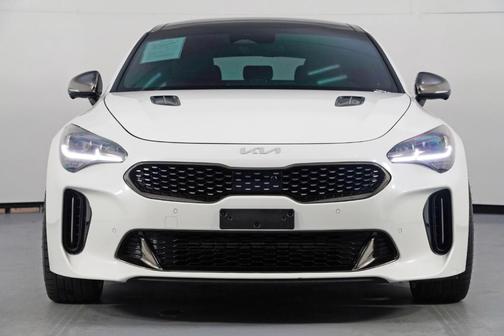 2022 Kia Stinger GT2