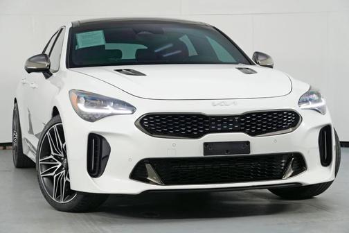 2022 Kia Stinger GT2